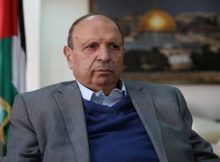 وزير القدس: قرار الاحتلال إغلاق باب الرحمة باطل ومرفوض ولا قيمة له